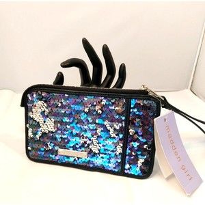 Madden Girl Glam Wallet w/ Strap ID Slots MG-7119 NWT Black Purple Silver Sequin